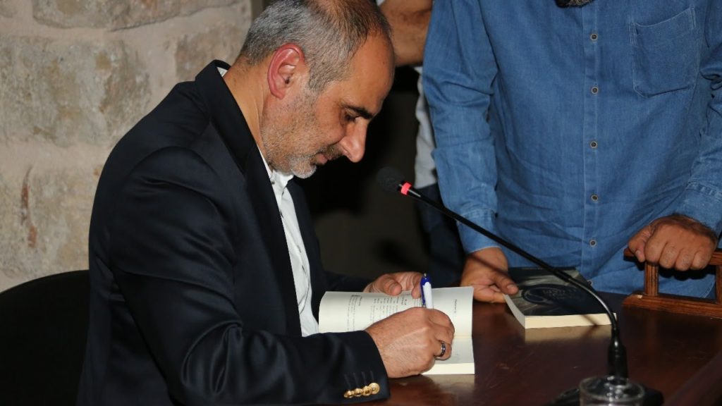 Faik Özdengül, Rumi Aşkın Terapi, 45