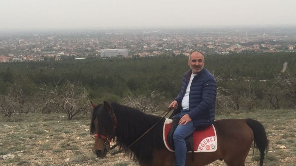 Faik Özdengül, Rumi Aşkın Terapi, 54